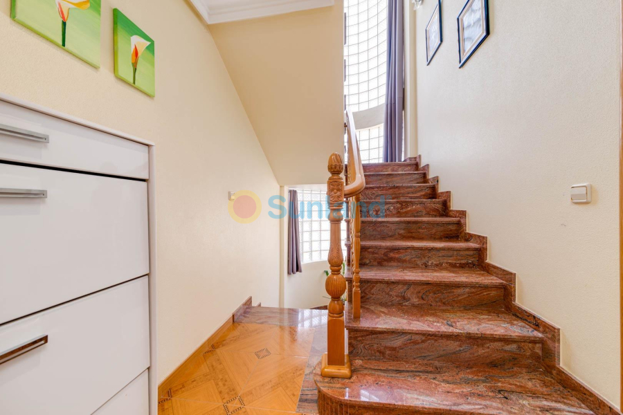 Resale - Villa - San Javier - 