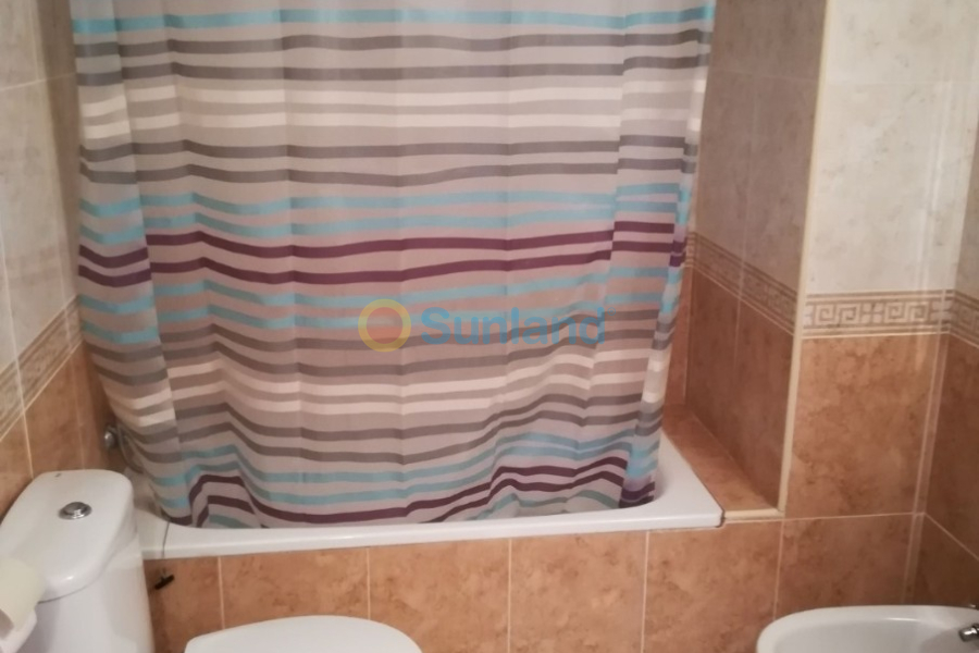 Resale - Apartment - Guardamar del Segura - 