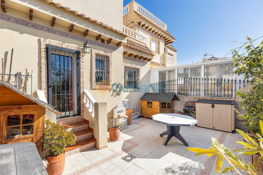 Segunda mano - Casa de Pueblo - Orihuela Costa - Los Almendros