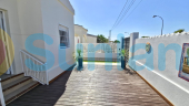 Resale - Villa - Torrevieja - La Siesta