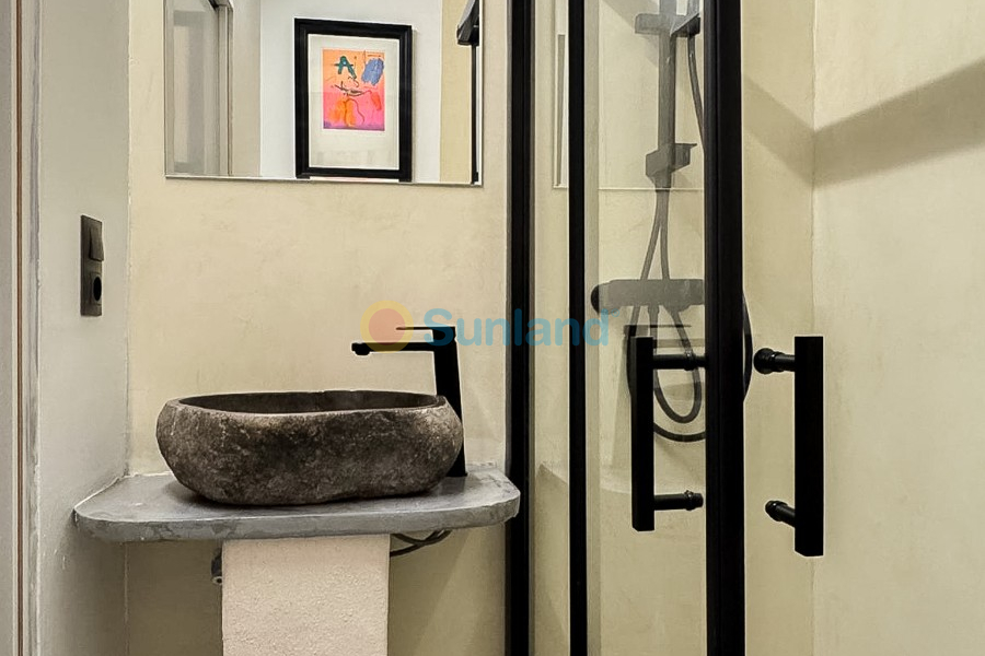 Resale - Apartment - Benidorm - Levante