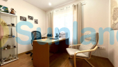 Resale - Villa - Torrevieja - 