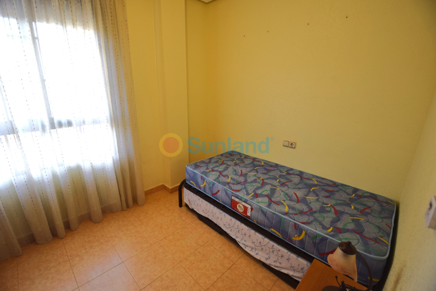 Resale - Apartment - Guardamar del Segura - 