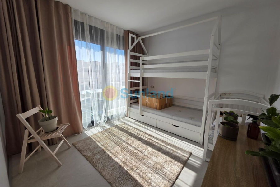 Segunda mano - Chalet - Benijofar