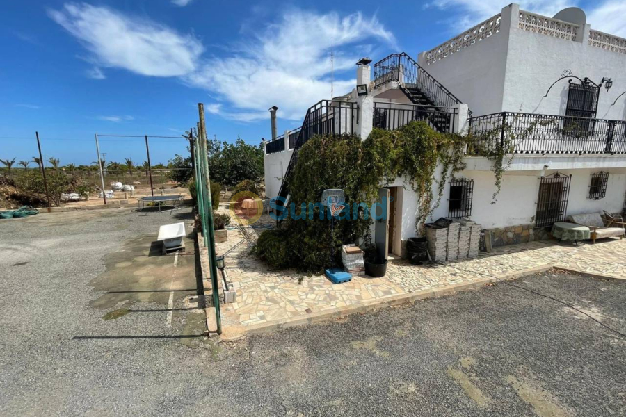 Segunda mano - Country house - San Fulgencio - La Marina