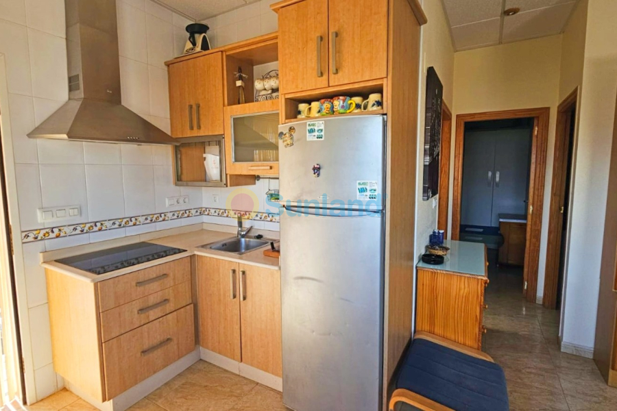 Resale - Apartment - Los Alcázares - 