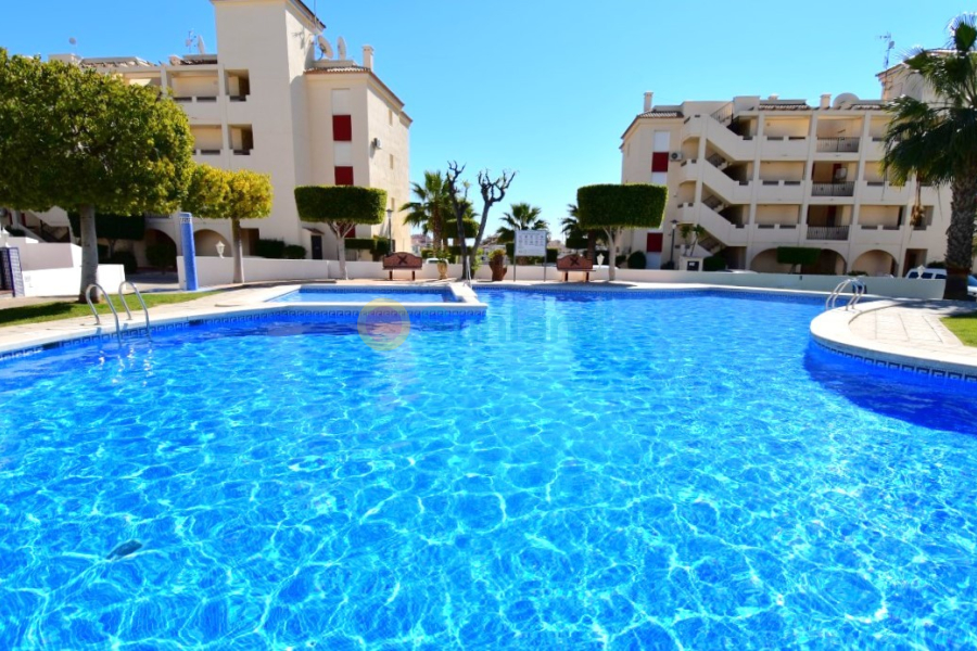 Resale - Apartment - Orihuela Costa - 