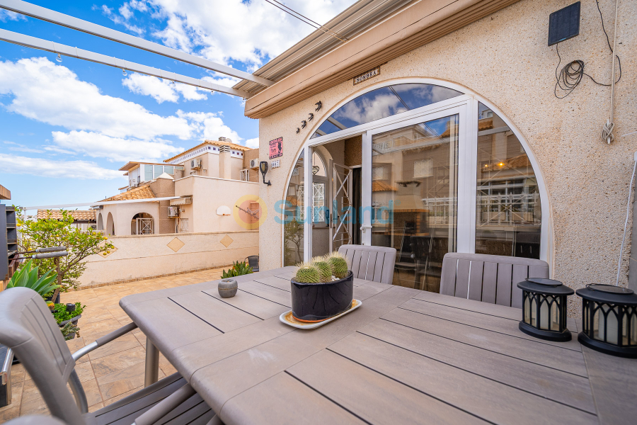 Resale - Casa de Pueblo - Torrevieja - Aguas Nuevas