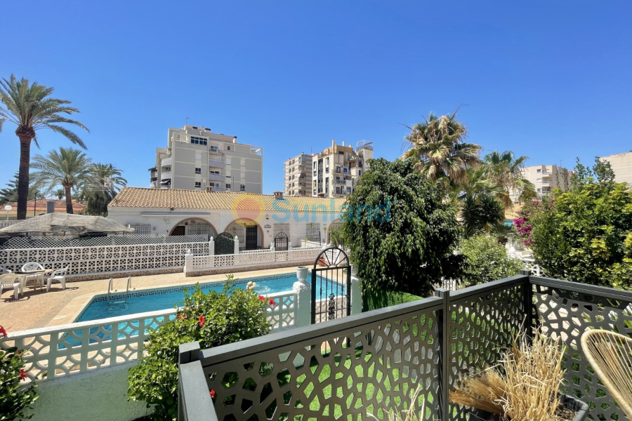 Вторичка - Bилла - Torrevieja - Nueva Torrevieja - Aguas Nuevas