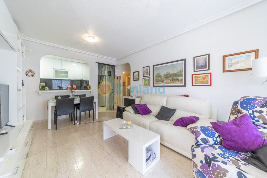 Resale - Apartamento - Torrevieja - La Mata