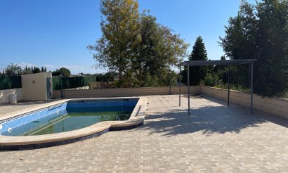 Använda fastigheter - Villa - Albatera