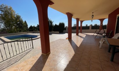 Använda fastigheter - Villa - Albatera