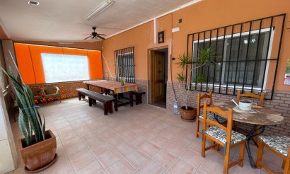 Resale - Villa - Guardamar del Segura - Valencian Community