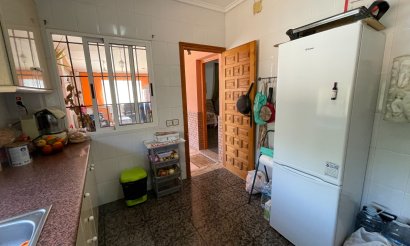 Resale - Villa - Guardamar del Segura - Valencian Community