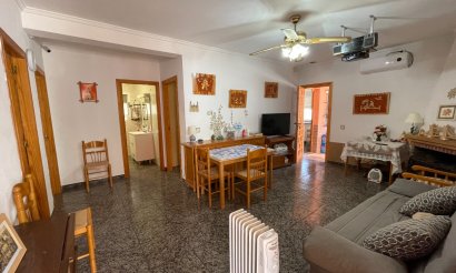 Resale - Villa - Guardamar del Segura - Valencian Community