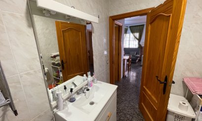 Resale - Villa - Guardamar del Segura - Valencian Community