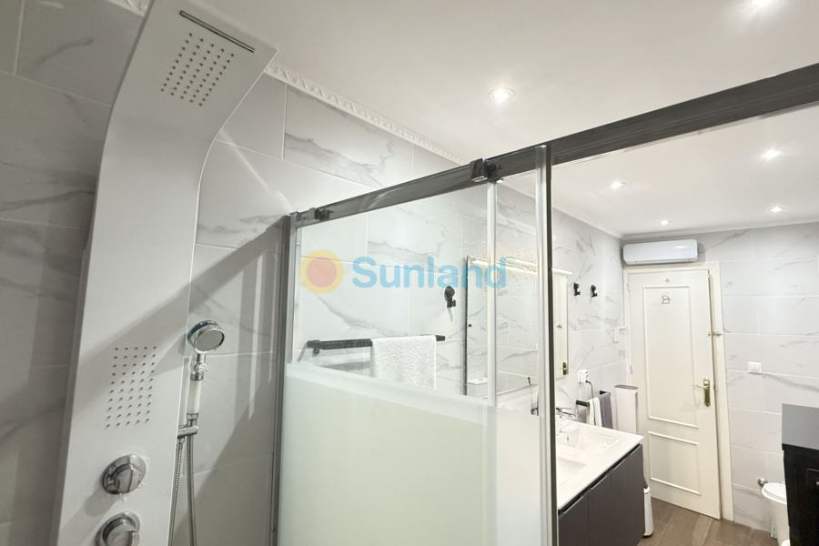 Resale - Townhouse - Orihuela Costa - 