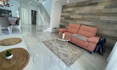 Resale - Villa - Benijofar