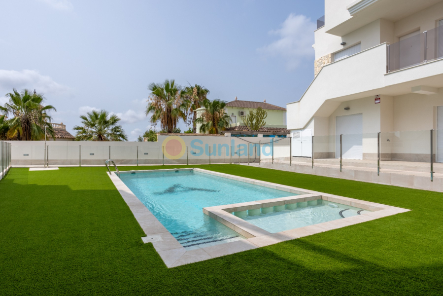 Verkauf - Apartment - Orihuela Costa - Villamartin