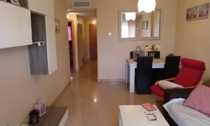 Resale - Apartment - Flat - Guardamar del Segura - Avenida del Puerto