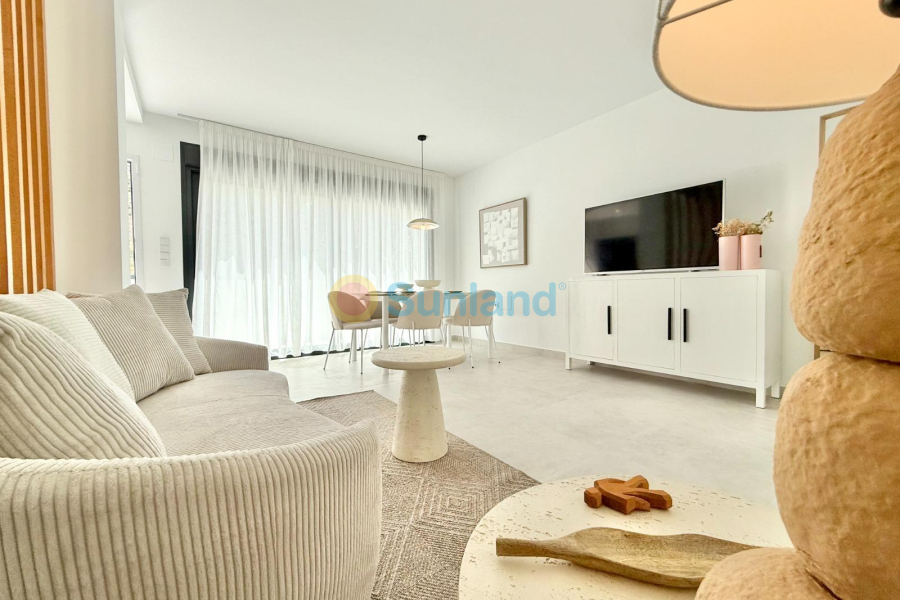 Новостройка - Town House - Cox - San Fernando