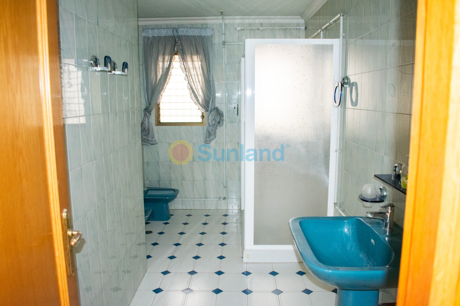 Segunda mano - Chalet - Llano de brujas