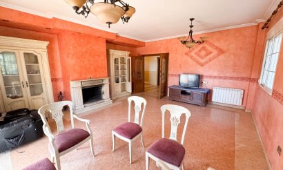 Segunda mano - Chalet - Crevillente - Alicante