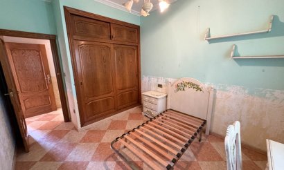 Segunda mano - Chalet - Crevillente - Alicante