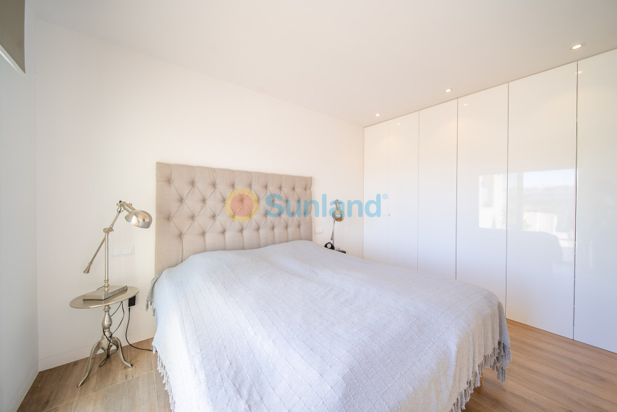 Verkauf - Apartamento - Orihuela Costa - Las colinas golf