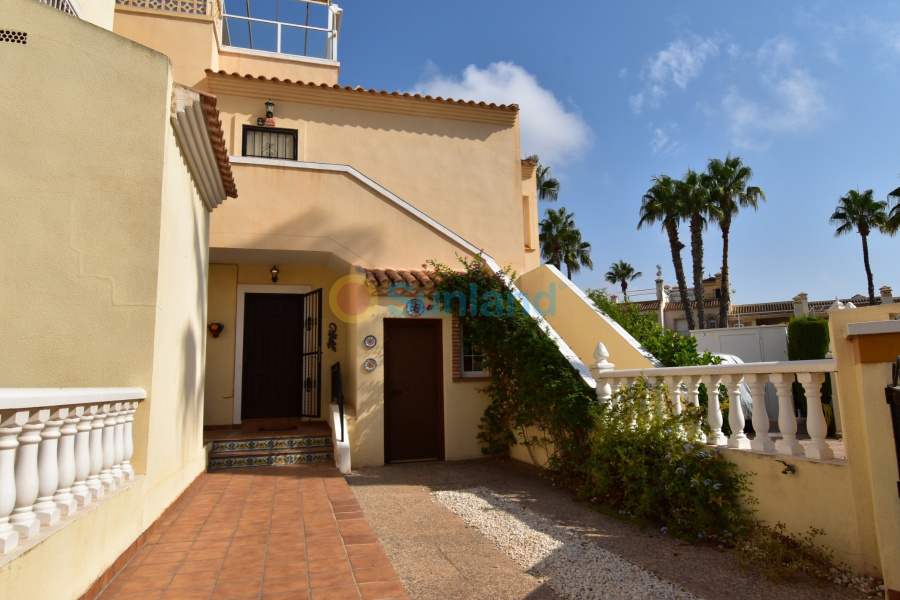 Resale - Apartment - Orihuela Costa - Playa Flamenca