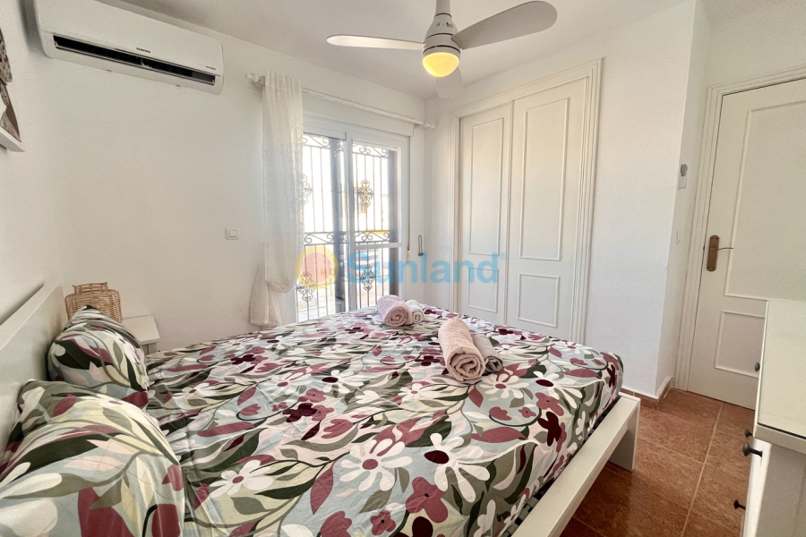 Använda fastigheter - T - Los Montesinos