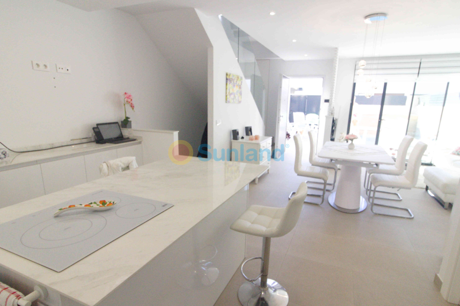 Resale - V - Benijofar