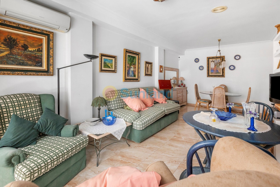 Använda fastigheter - Apartment - Flat - La Mata - Playa