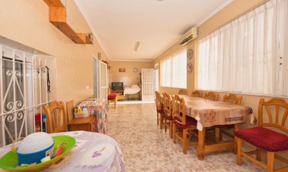 Segunda mano - Chalet - Benijofar