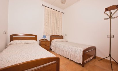 Segunda mano - Chalet - Benijofar