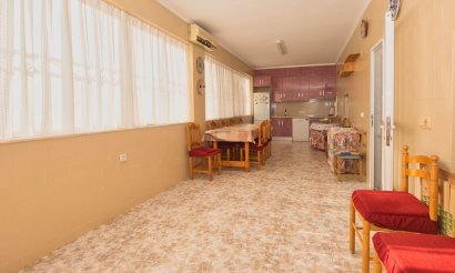 Segunda mano - Chalet - Benijofar