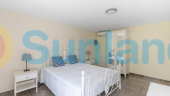 Resale - Villa - Albatera