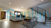 Resale - Villa - Pinar De Campoverde - 