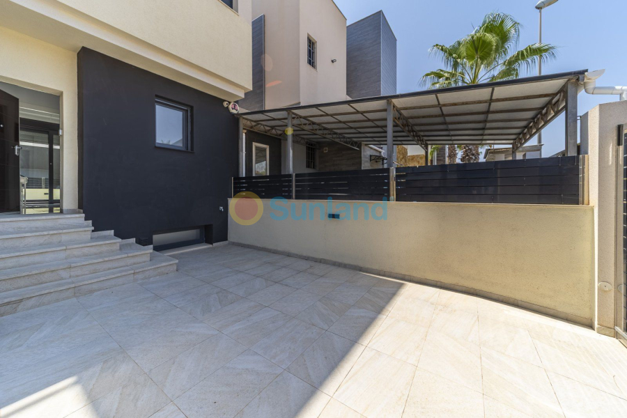 Resale - Villa - Orihuela Costa - Lomas De Cabo Roig