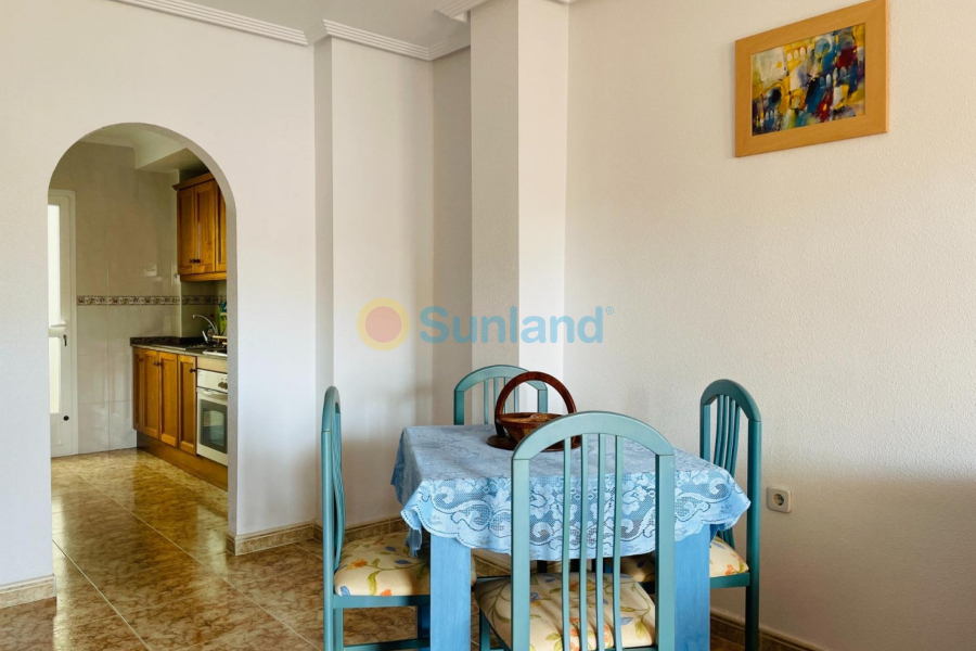 Resale - Apartment - Punta Prima