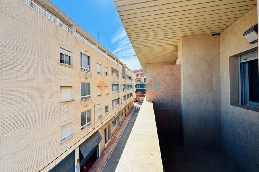 Verkauf - Apartment - La Mata