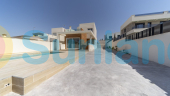 Resale - Villa - Torrevieja - Aguas Nuevas