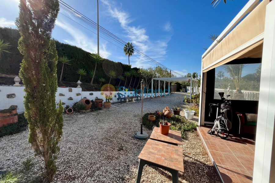 Resale - V - Villamartin