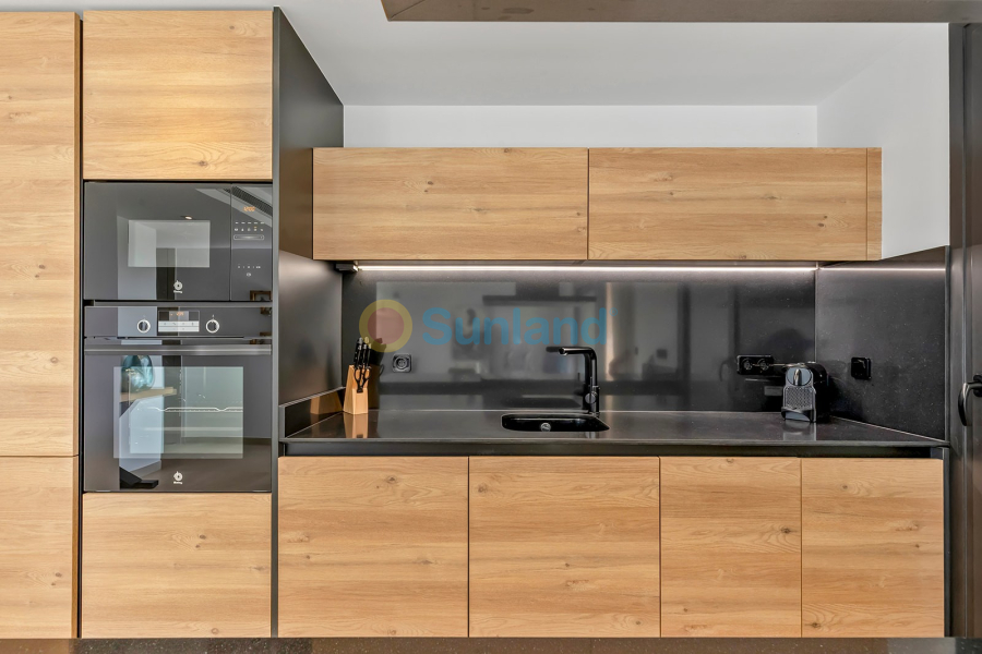 Resale - Apartment - Orihuela Costa