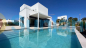 Resale - Villa - Orihuela - Las Colinas Golf