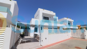 Resale - Villa - Los Montesinos - 