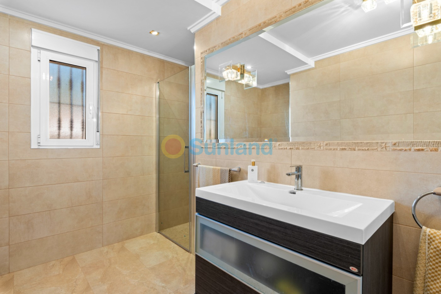 Resale - Detached Villa - Ciudad Quesada - Central Quesada