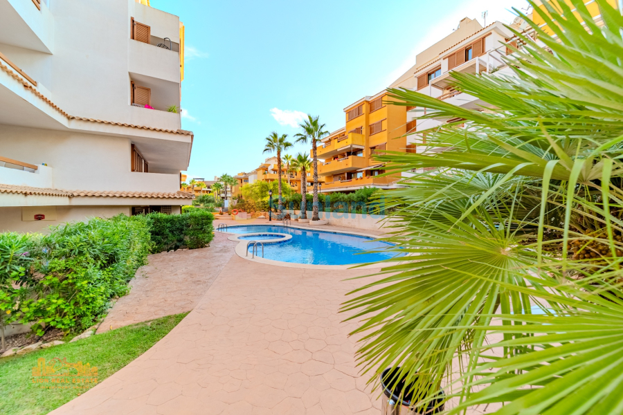 Resale - Apartment - Torrevieja - 