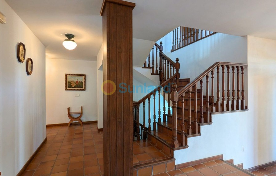 Verkauf - Detached Villa - Mil Palmeras