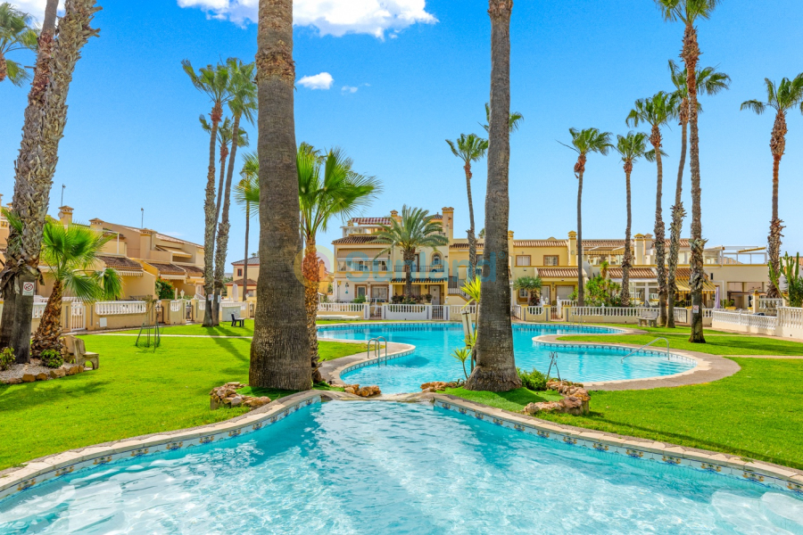 Вторичка - Quad house - Orihuela Costa - Playa Flamenca